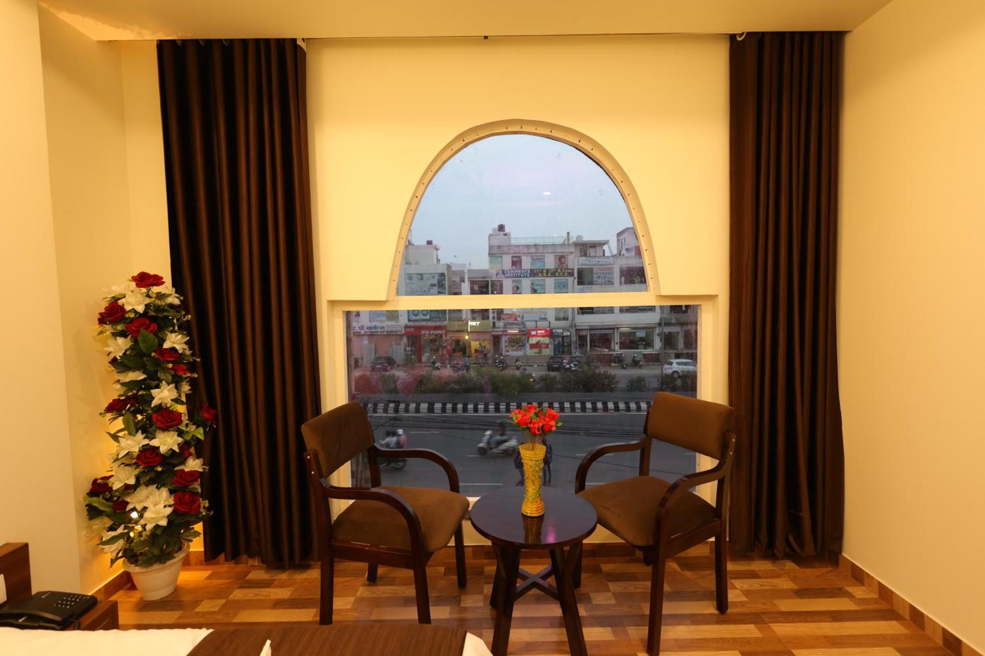 Hotel Lalita Palace Jaipur Eksteriør billede